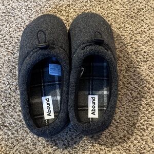 Abound Charcoal Wool Slippers